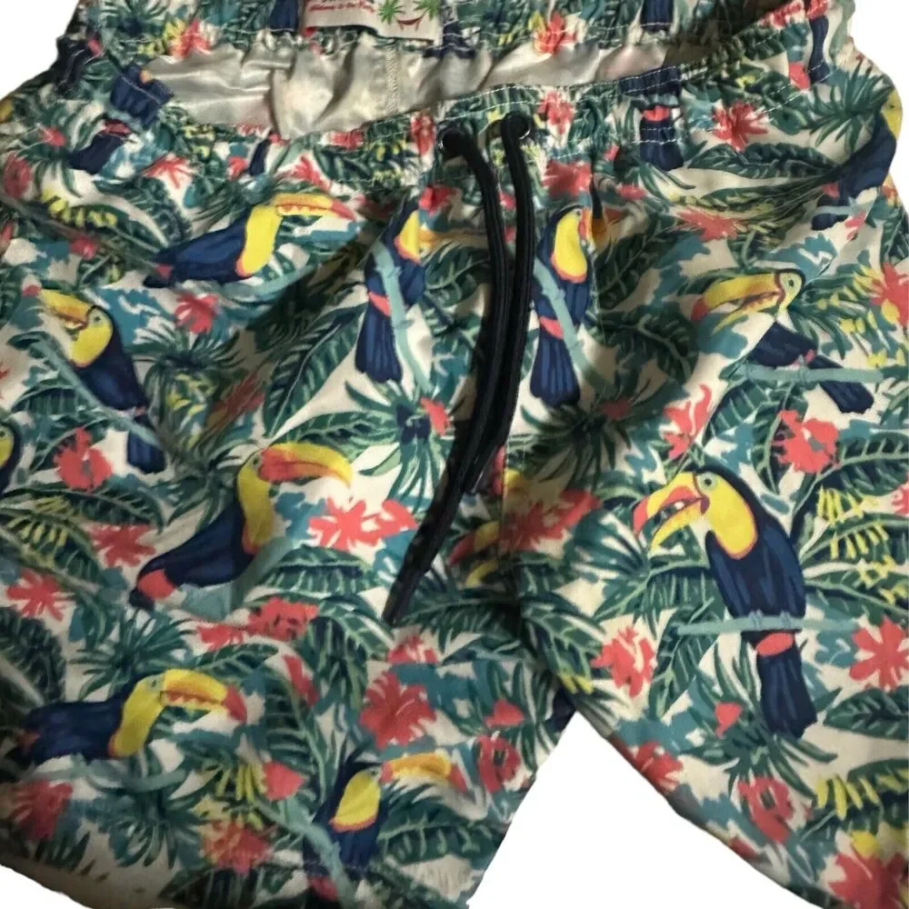 YP Threads Australia Mens Swim Shorts Sz 32 Tropical Colorful Birds Palm Trees